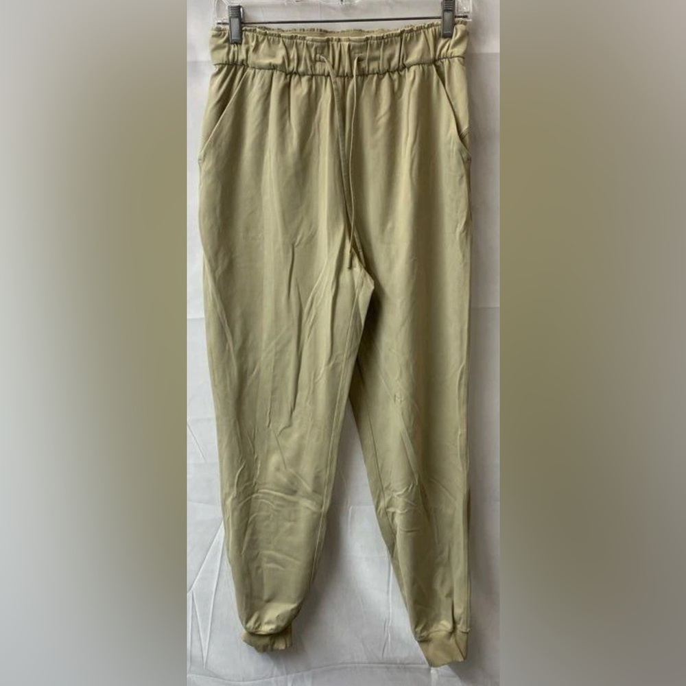 Lululemon Drawstring Joggers Size 6